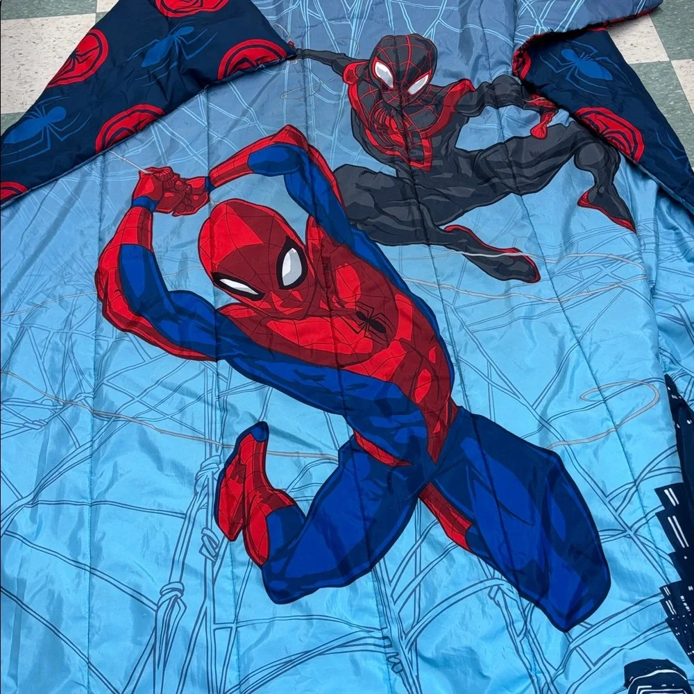 Marvel Spider-Man Blue and Red twin Bedding reversible